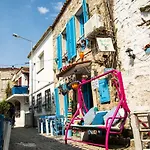 Mai S'ema Boutique 3*